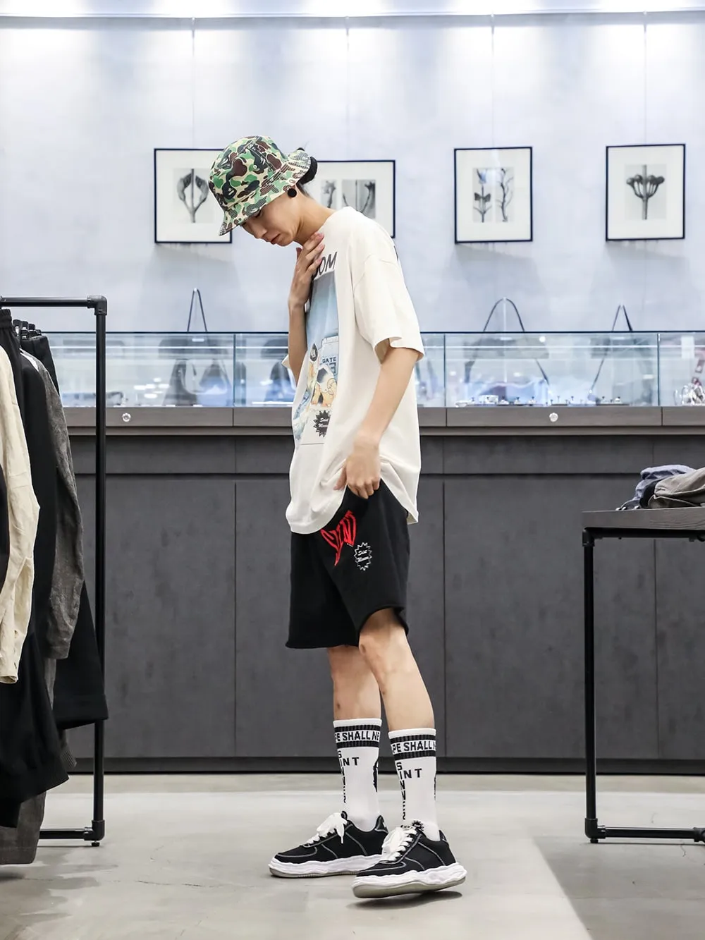 SAINT Mxxxxxx 'SAINT' SWEAT SHORTS/GRY/BLK embroidered SAINT LOGO basic shorts, distressed gray/washed black S-XL, four needles and six threads throughout, produced by a major domestic factory, imported Tajima machine embroidery, washed and distressed, original version